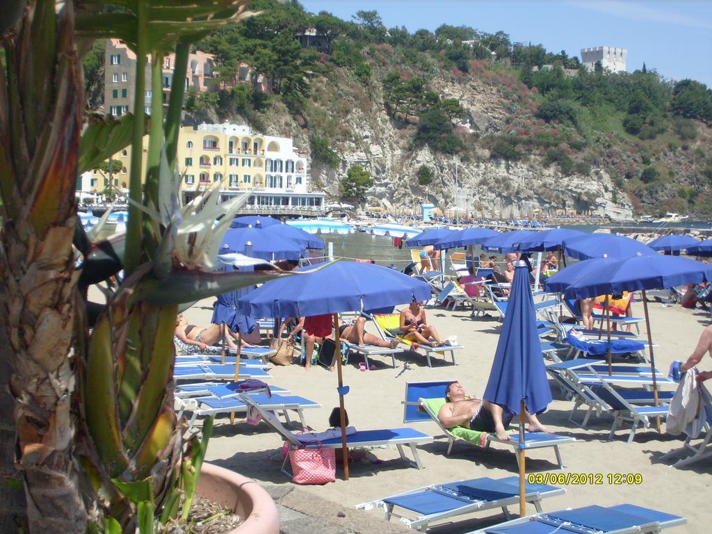 B&B Celestina Ischia Lacco Ameno  Luaran gambar